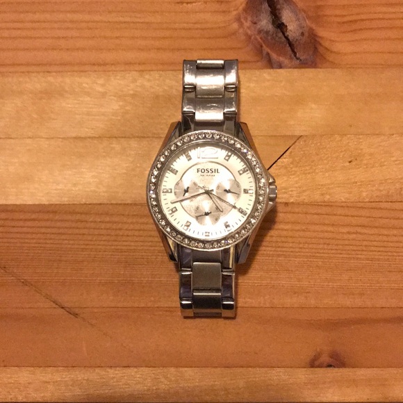 Fossil stainless steel diamond watch - Picture 1 of 3